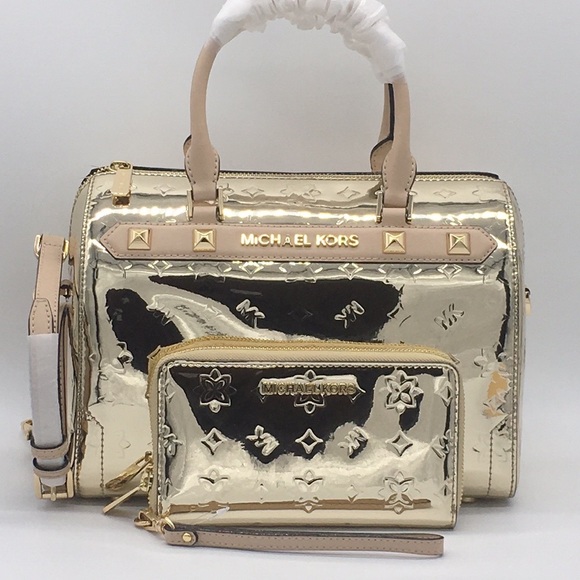 MICHAEL KORS KARA DUFFLE SATCHEL & WALLET SET - Picture 2 of 16